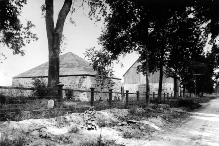Gun powder storage bulding, date unknown 